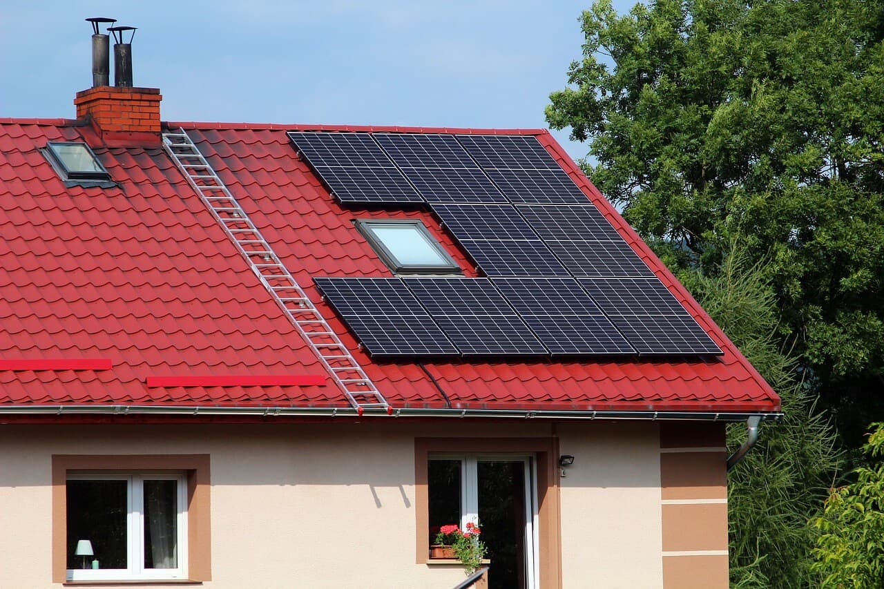 Fotowoltaika off-grid – sposób na niezależność energetyczną